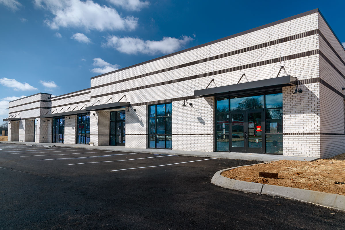 STRIP-MALL--(1)